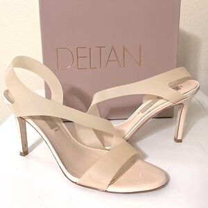 Deltan Tinsley Nude Vinyl Jelly Heels 8.5